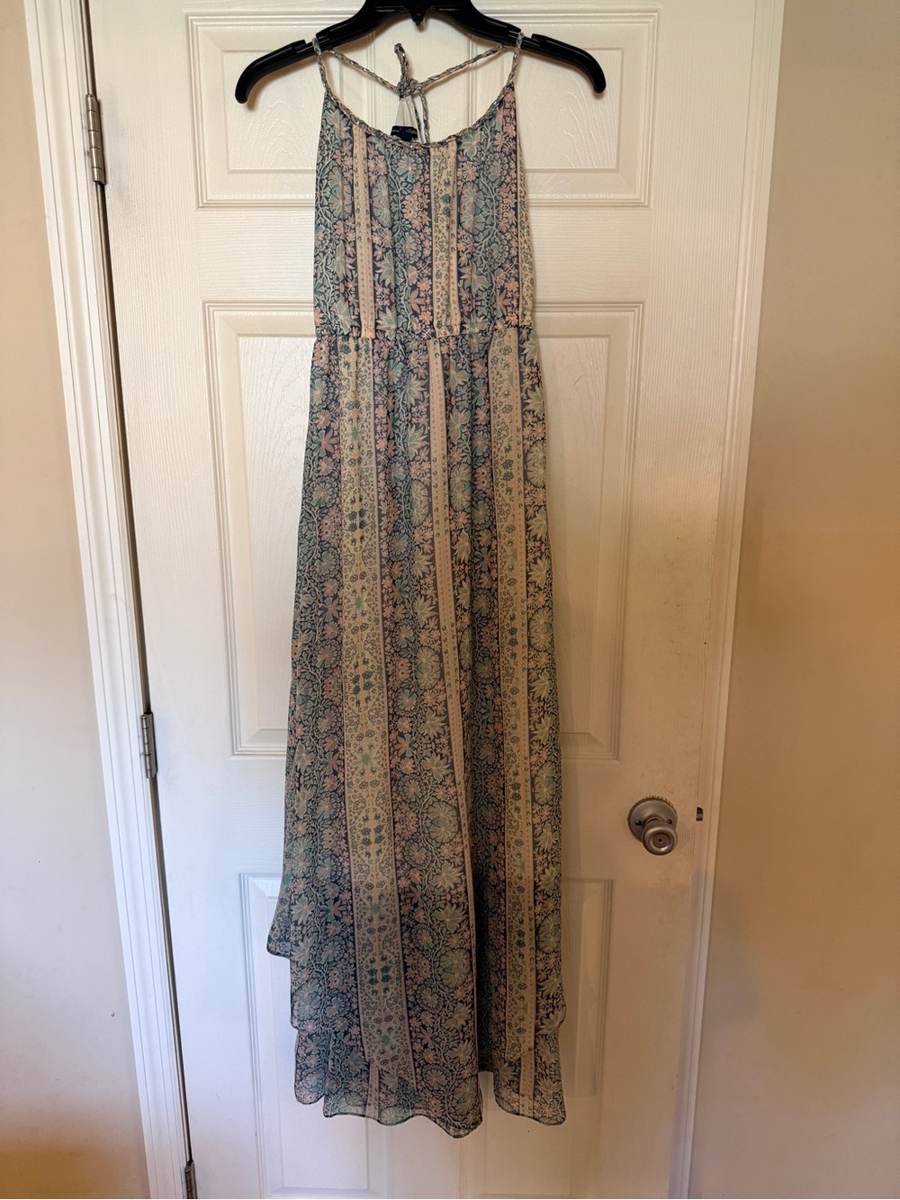 American Eagle Outfitters Floral Maxi Dress in Sage Green and Cream